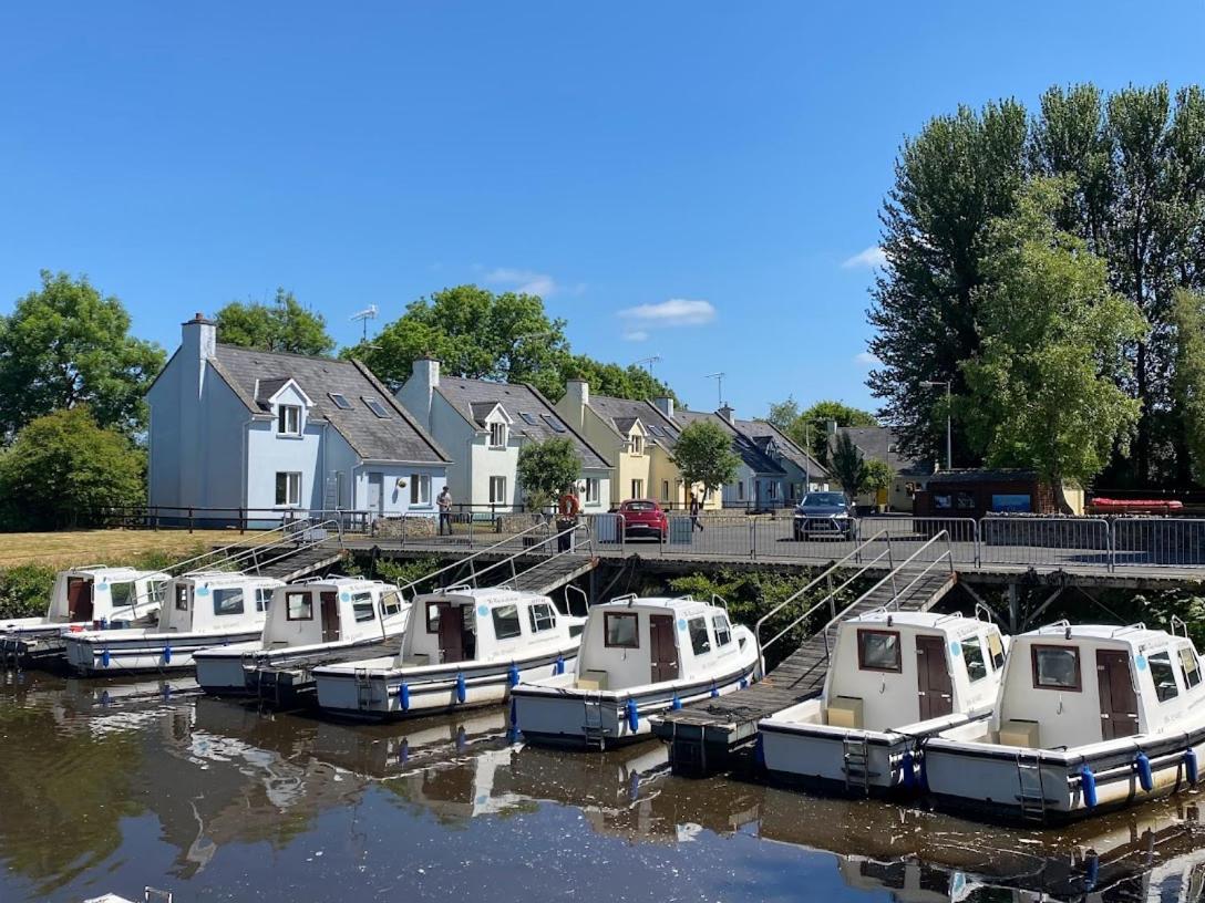 Leitrim Quay - Riverside Cottage 3 County Leitrim Εξωτερικό φωτογραφία